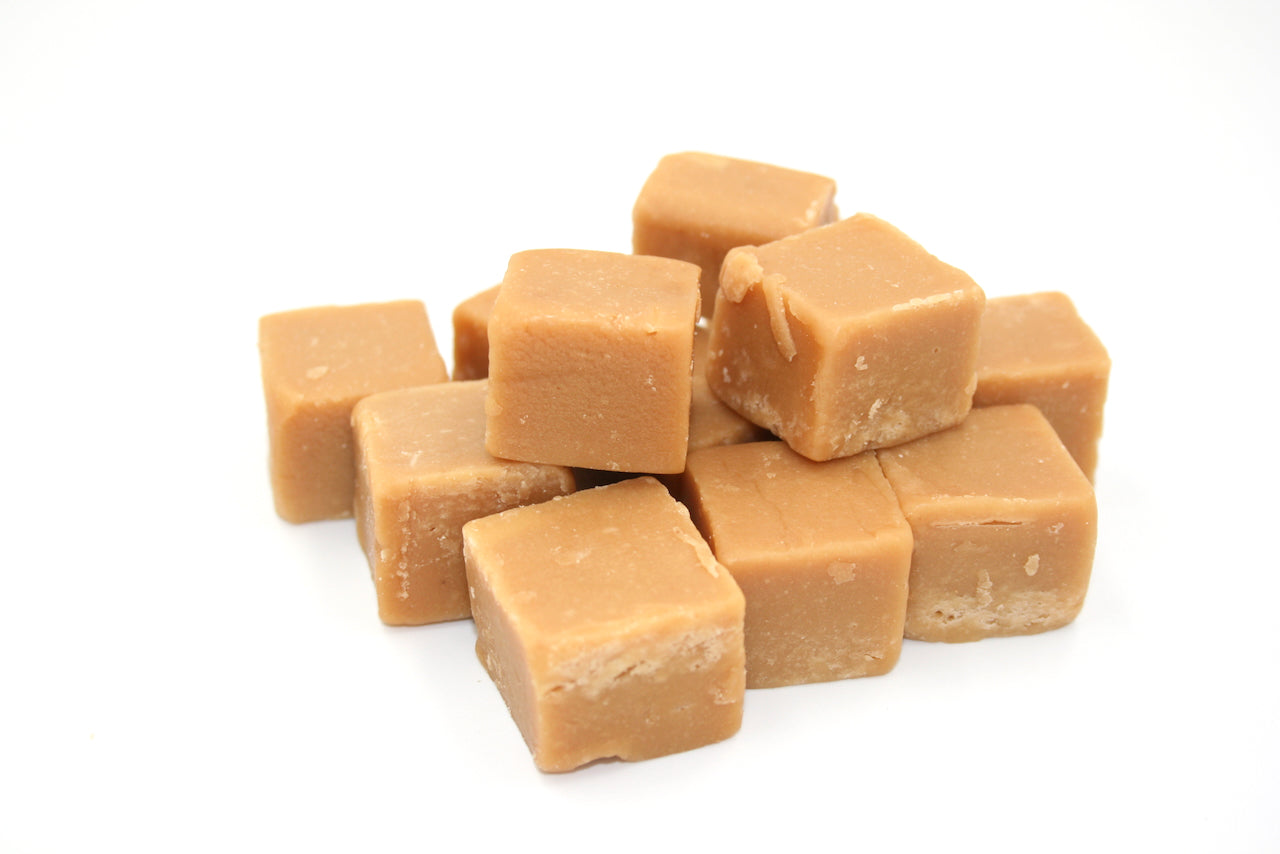 Clotted Cream Fudge Tub (1 x 2kg)